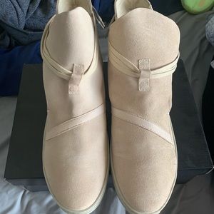 We Are Underdogs Comma Bone